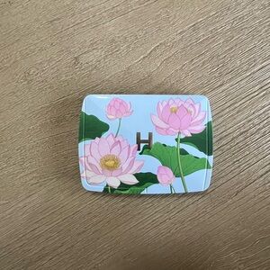 Hourglass ambient lighting edit unlocked palette LOTUS FLOWER